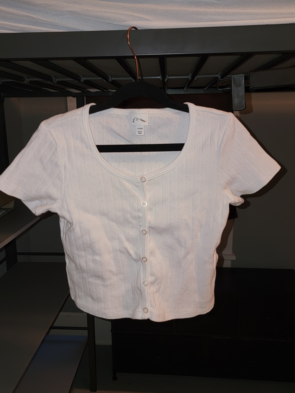 Art Class White Ribbed Button-Front Crop Top